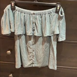 American Eagle Off the shoulder top - medium